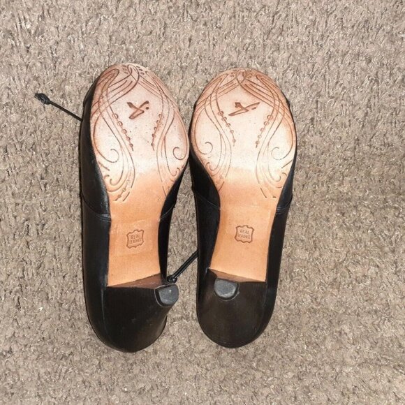 J.SHOES-DIFFUSE-Black Leather Booties/Shooties/Laces-Cap Toe-Sz 6-Excellent - Picture 7 of 7